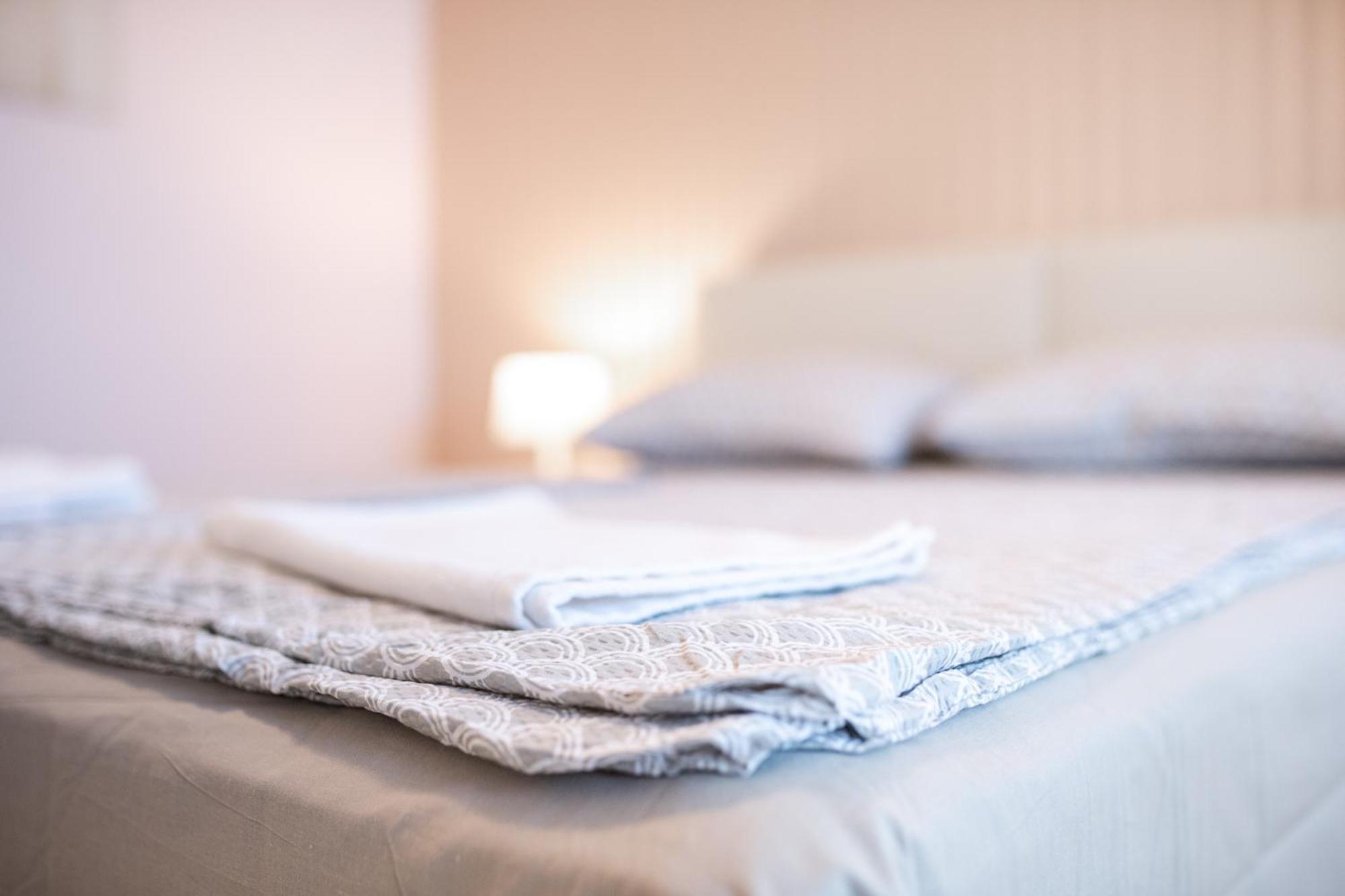 La Mer Luxury Apartments Aranyhomok Szoba fotó